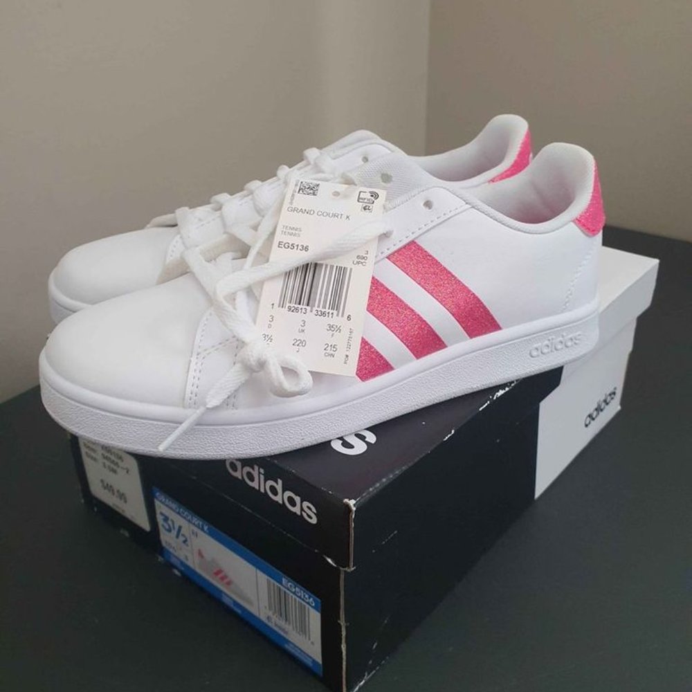 adidas Originals Grand Court Shoes Kids size 3.5yo